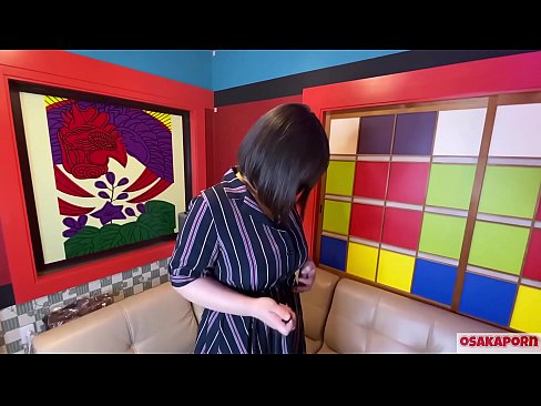 ❤️ Cutie giapponese cù grandi tette si masturba cù ghjoculi sessuali è hà un orgasmu. Ella parla in una intervista di a so cazzo sperienza. Tette enormi è figa pelosa gemendo forte. Osakaporn ❤ Video sessu à noi % co.kassa-standupbar.ru% ❌️